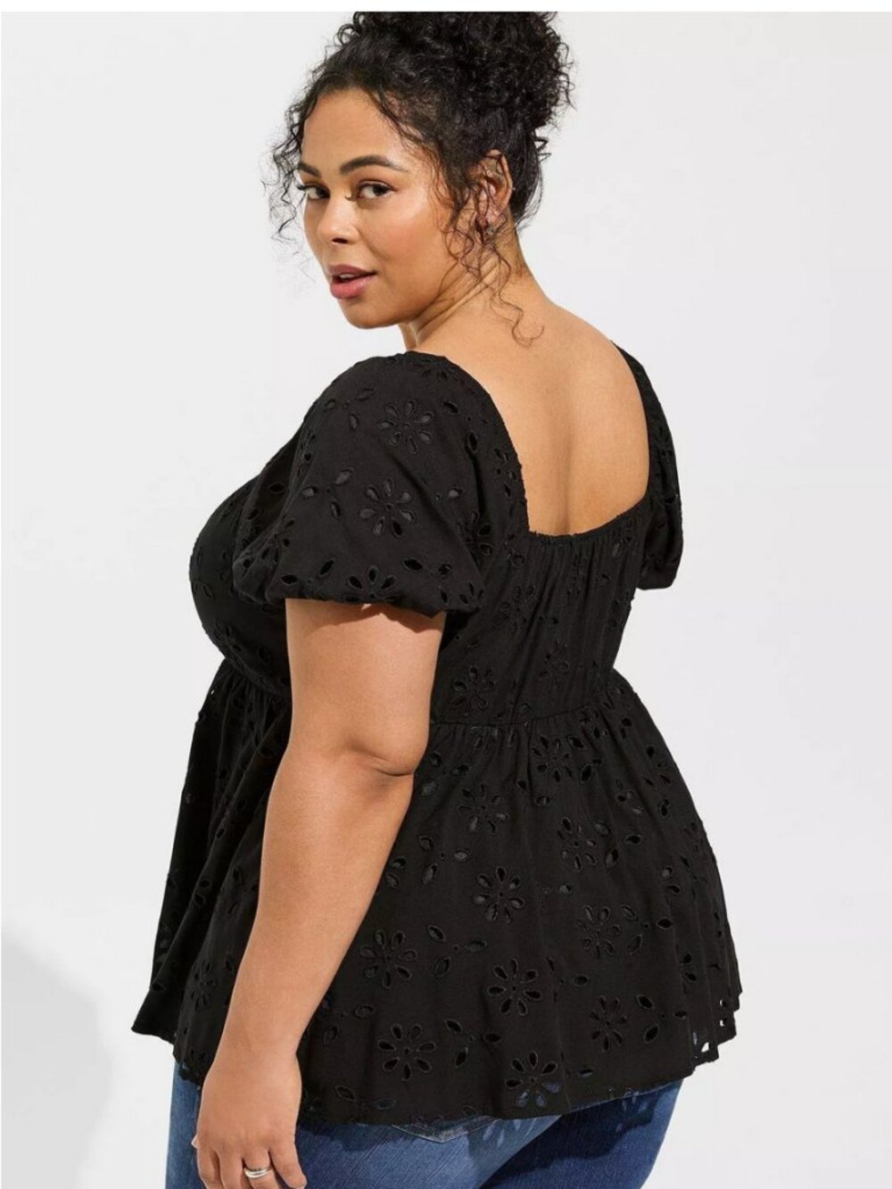 Torrid Eyelet Challis Romantic Retro Goth Empire Top Whimsigoth 2XL (18-20)
